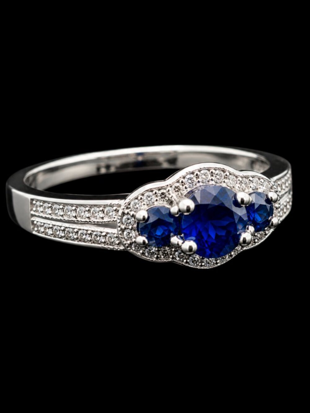Vintage Blue Kyanite and Iolite Sterling Silver Three-Stone Ring Size 8 Stamped